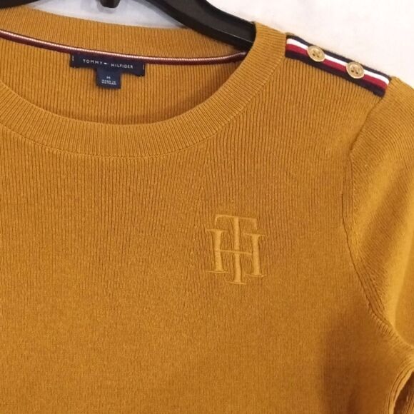 Tommy Hilfiger Mustard Yellow Embroidered Long Sleeve Knit Pullover Swea… - Picture 1 of 6